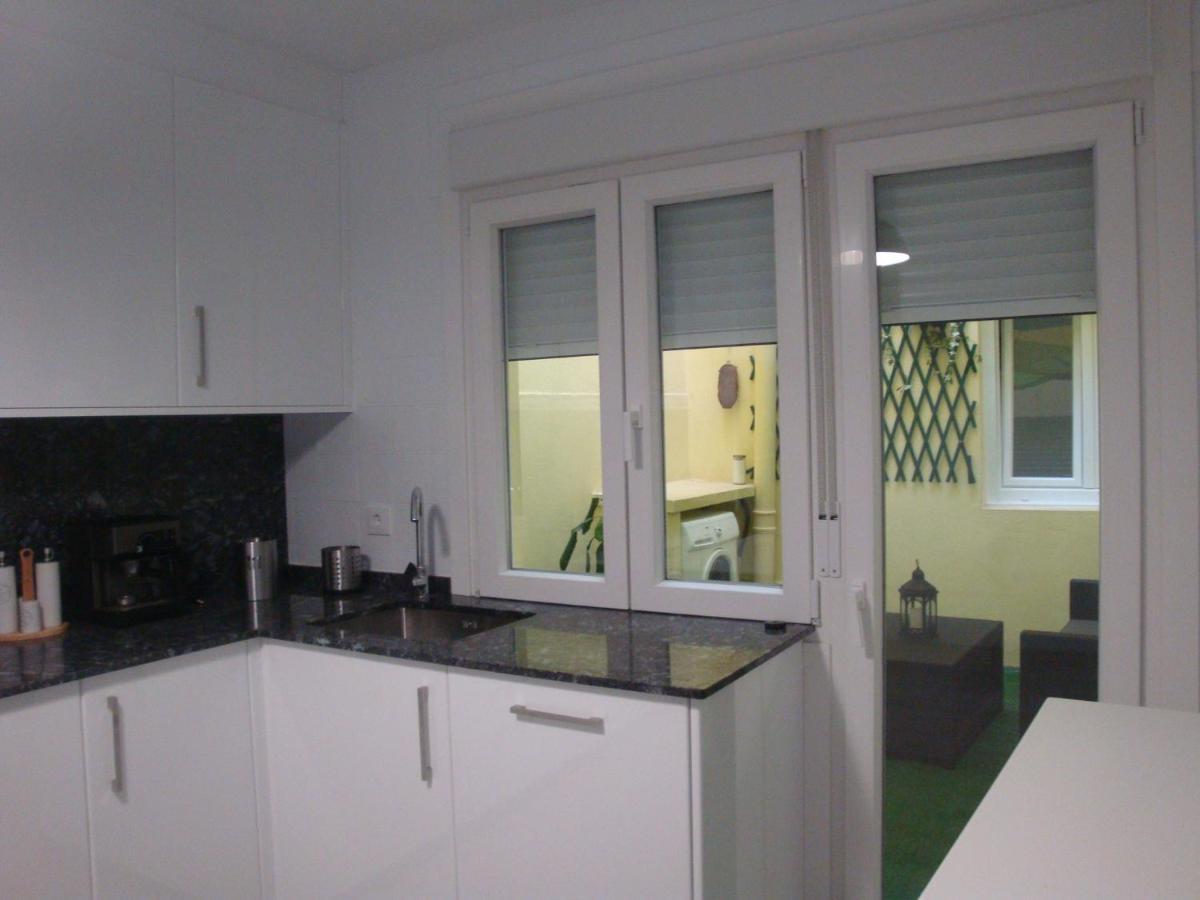 Piso En Alexandre Boveda Apartment О Грове Екстериор снимка