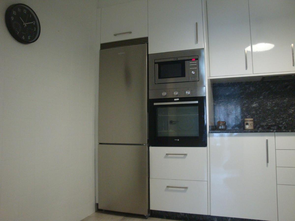 Piso En Alexandre Boveda Apartment О Грове Екстериор снимка